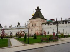Что владимирцам стоит знать о поездке в Ростов Великий: связь, сервисы и новые места
